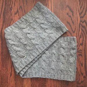 Lolë Infinity cable knit scarf wrap
